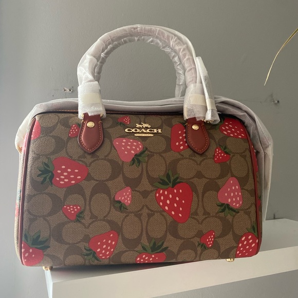 COACH ROWAN SATCHEL in strawberry print - Picture 2 of 3